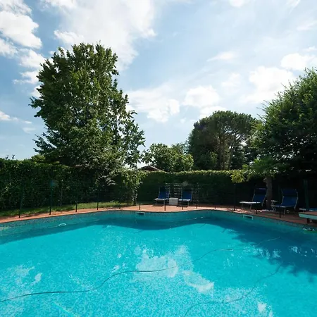 Family First Bed & Breakfast 3*