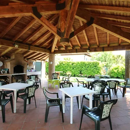 Bed & Breakfast Family First 3*